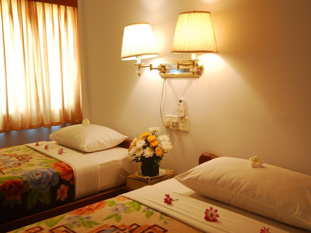 Amazing Kaytu Hotell Taungoo Exteriör bild